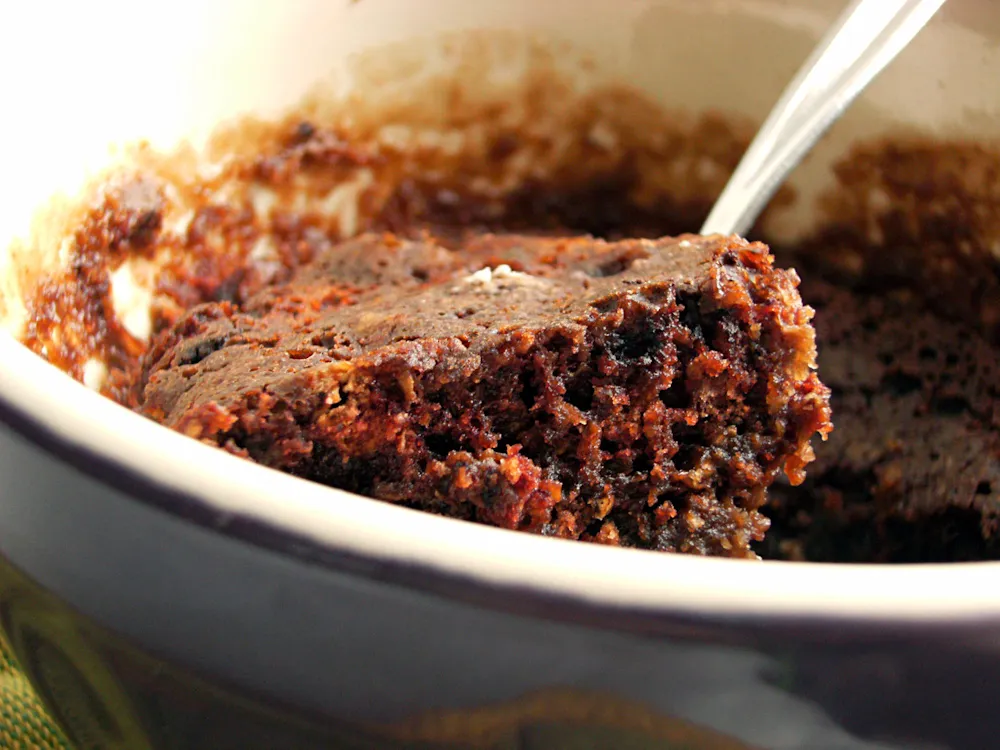 5-Minute Wacky Vegan Microwave Chocolate Cake for One