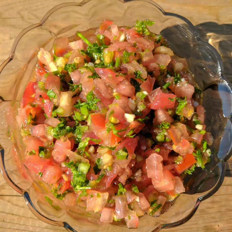 Acili Ezme (Turkish-Style Tomato Dip/Condiment)
