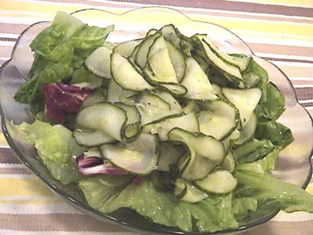 Agurkesalat - Cucumbers in Vinegar