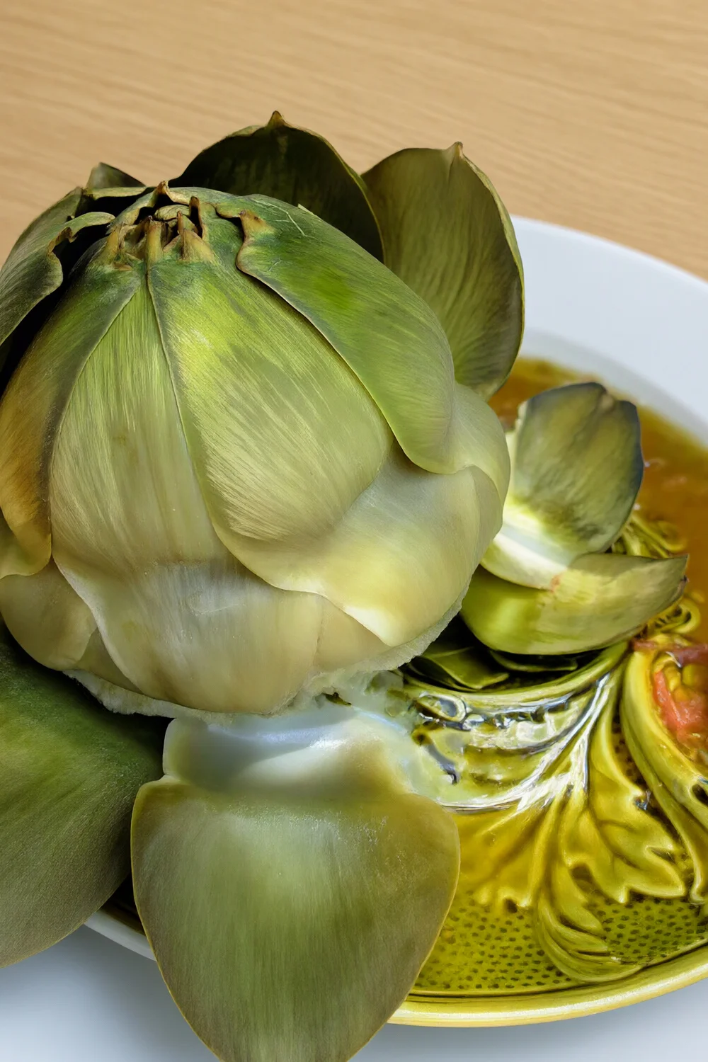 Alcachofas En Vinagreta Aromatica (Artichokes in Vinaigrette) — Vegetable recipe