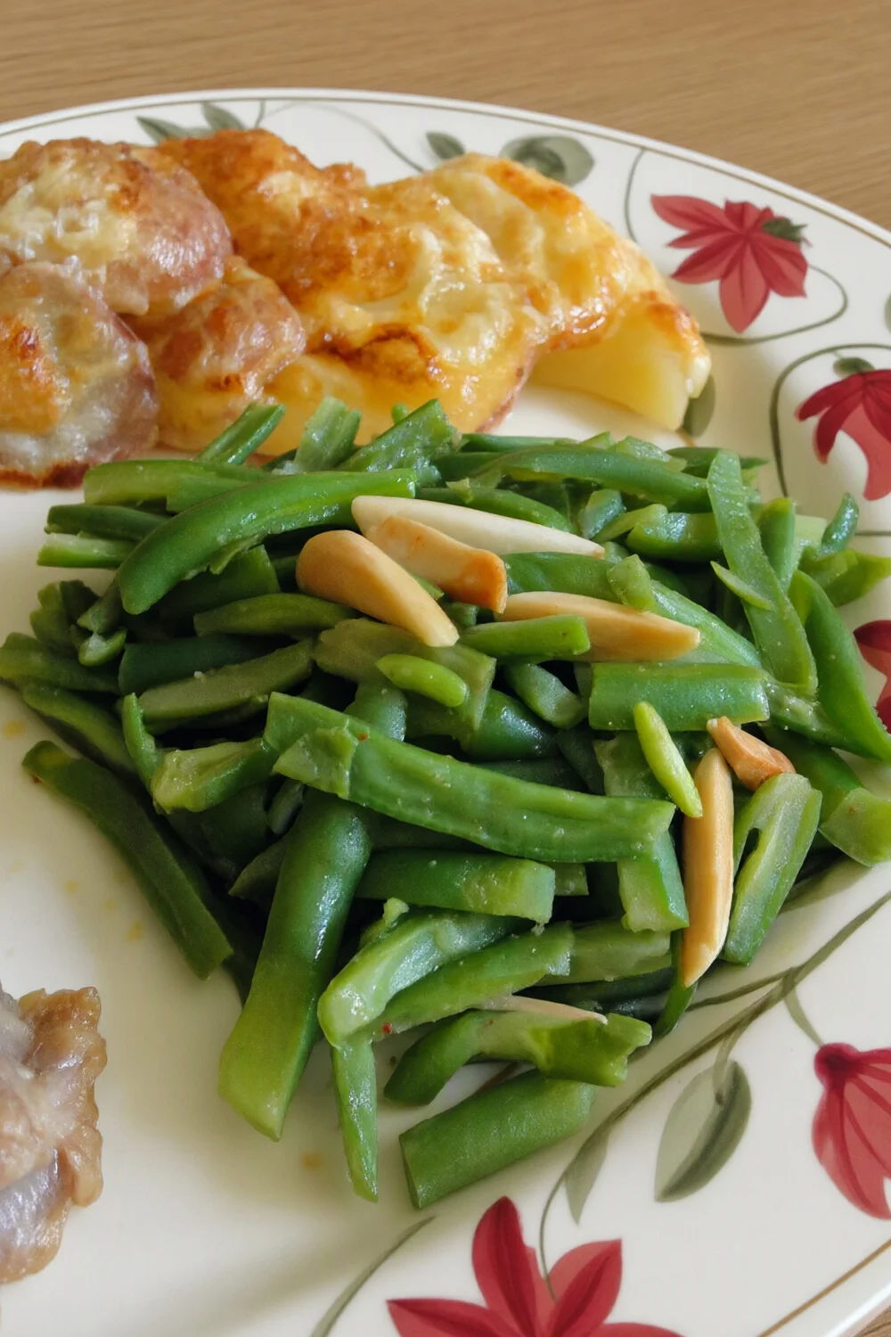 Algerian Green Beans With Almonds — Vegetable recipe