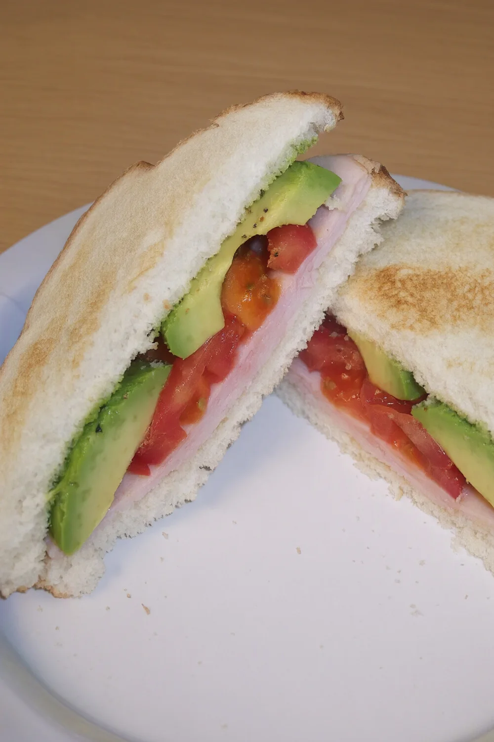 An Avocado-Licious Sandwich — a vegan Lunch/Snacks recipe