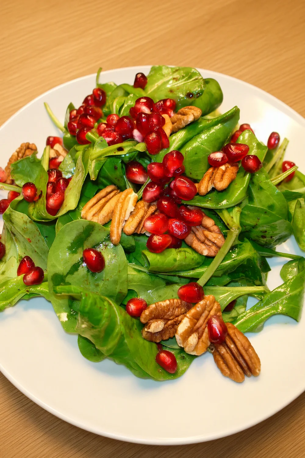 Arugula Salad With Pomegranate and Toasted Pecans — Greens recipe