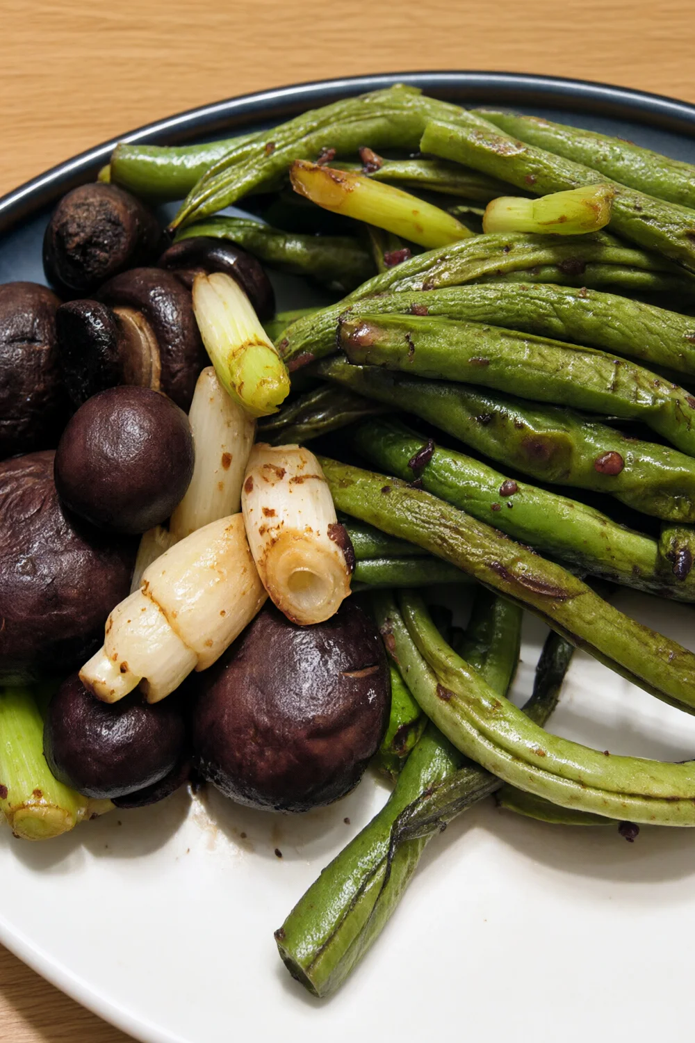 Asian Roasted Green Beans With Mushrooms — a vegan Vegetable recipe