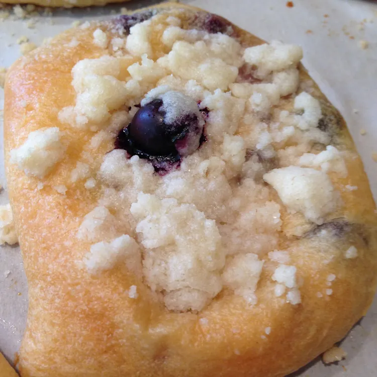 Blueberry Cheesecake Crescent Rolls — Desserts recipe