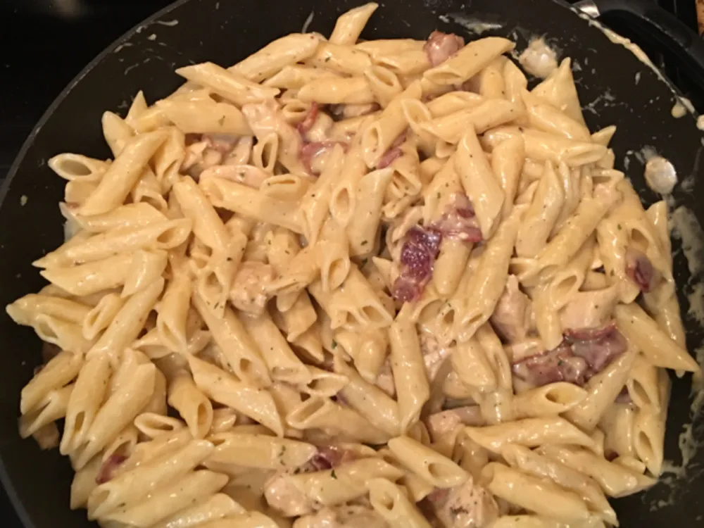 Cheddar Bacon Ranch Chicken Pasta — Dinner & Mains recipe