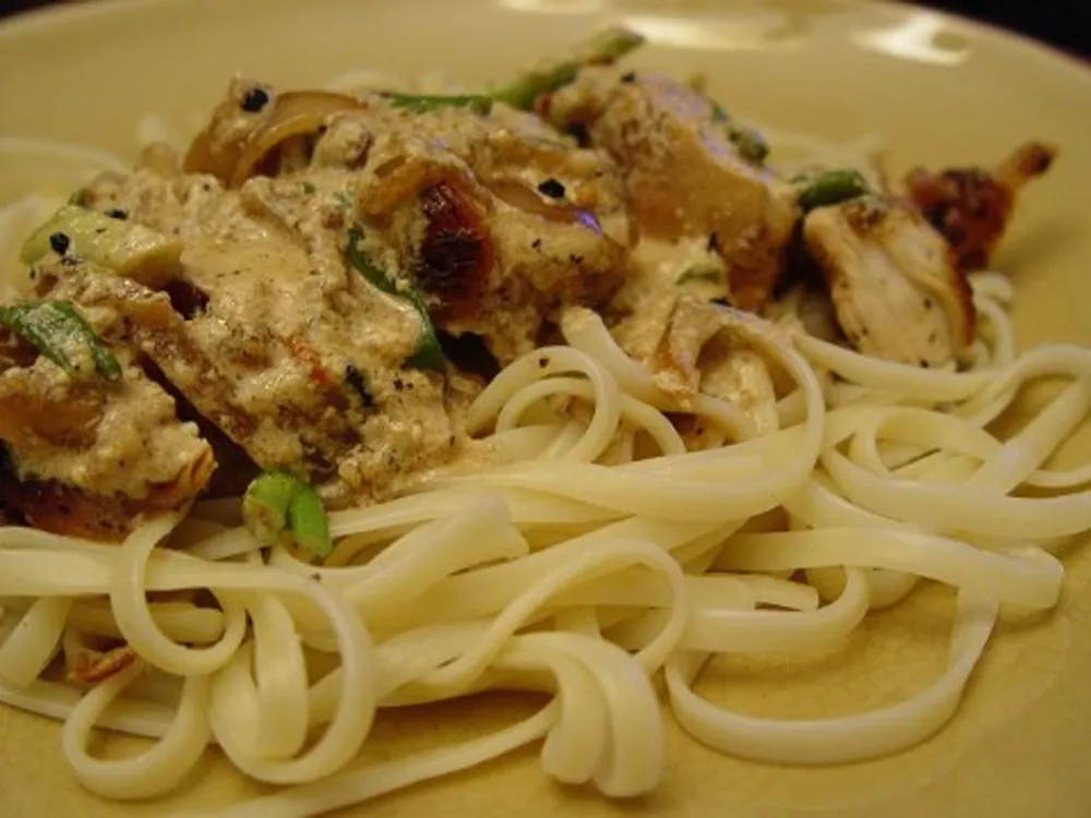 Creamy Chicken on Linguine — Dinner & Mains recipe
