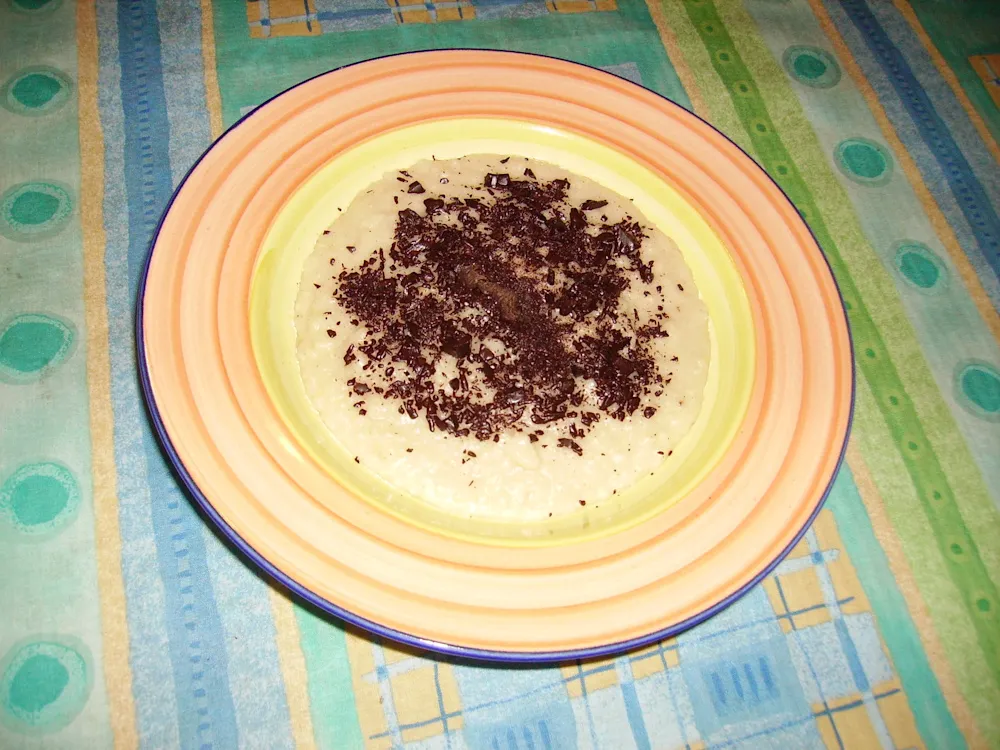 Chocolate Chip Cookie Oatmeal — Desserts recipe