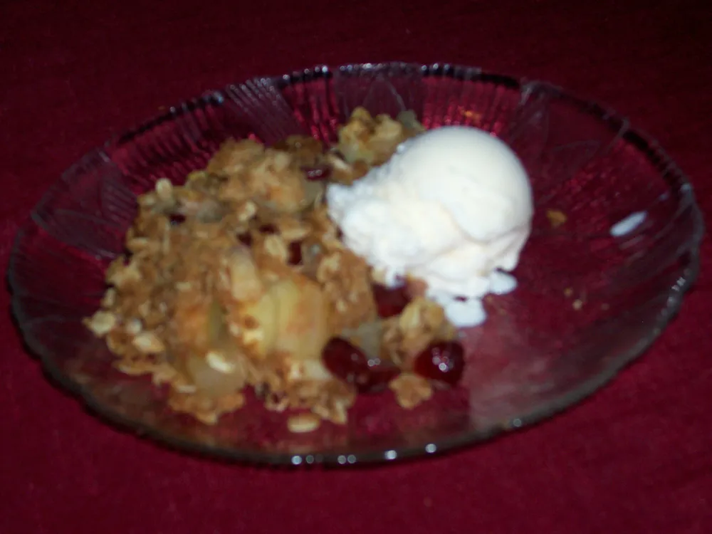 Cranberry-Apple Crumble — Dessert recipe