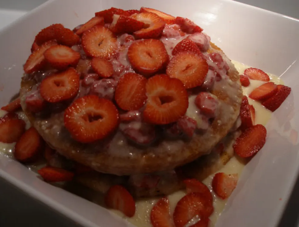 Strawberry Cake — Desserts recipe