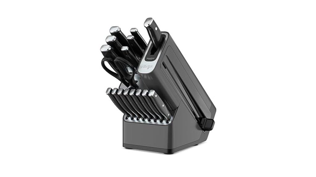 seventeen piece knife set